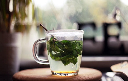 بهترین چای ها برای بهبود سیستم ایمنی و آرامش در پاییز