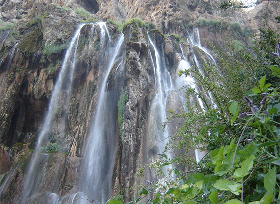 معرفی آبشارهای زیبای ایران در استان جنوبی 