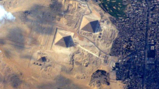 معماری پر رمزو راز اهرام مصر