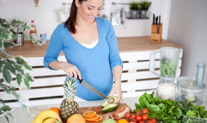 معرفی چند خوراکی مفید جهت تغذیه سالم در بارداری