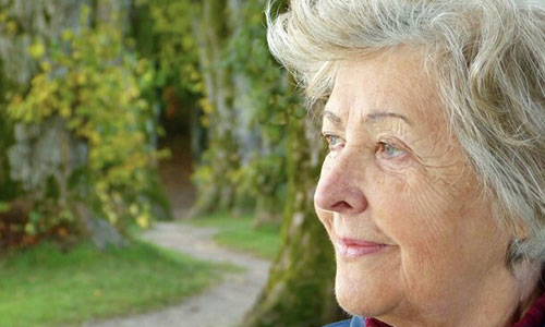 آیا عوامل ابتلا به آلزایمر از دوران جوانی شناسایی می‌شود؟