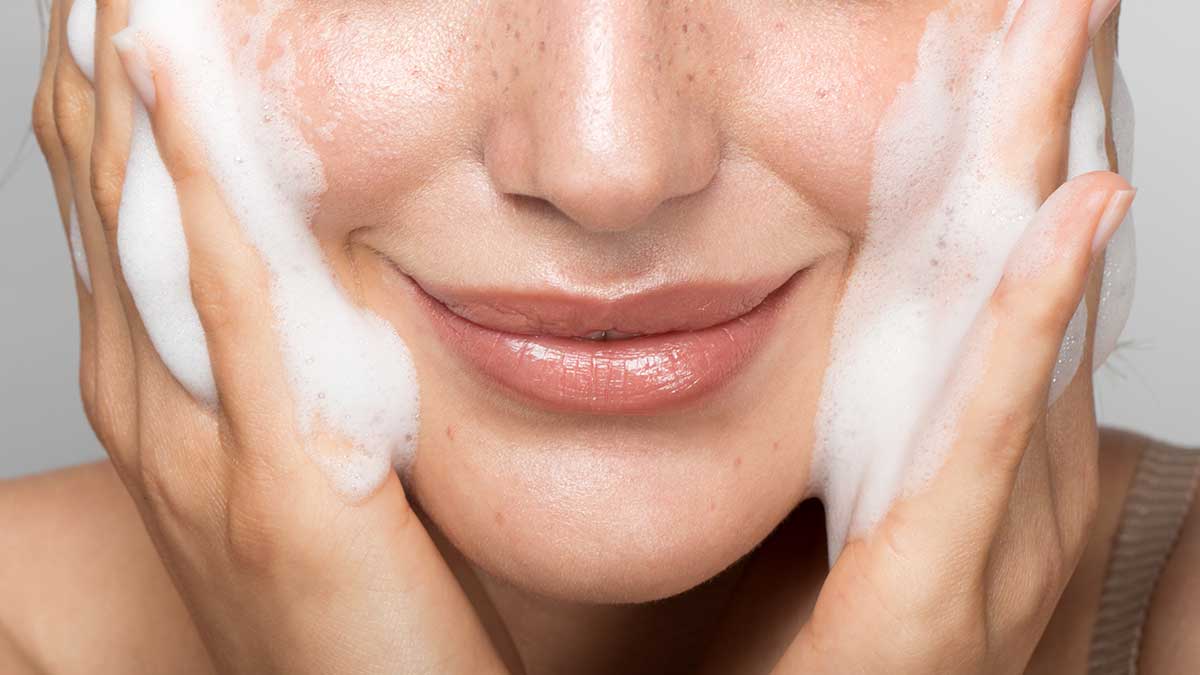 5 عادت روزانه برای داشتن پوستی زیبا و سالم