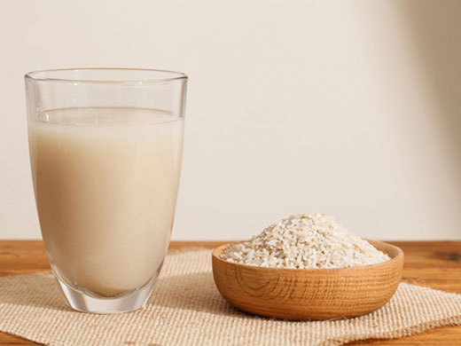 5 خاصیت مهم آب برنج