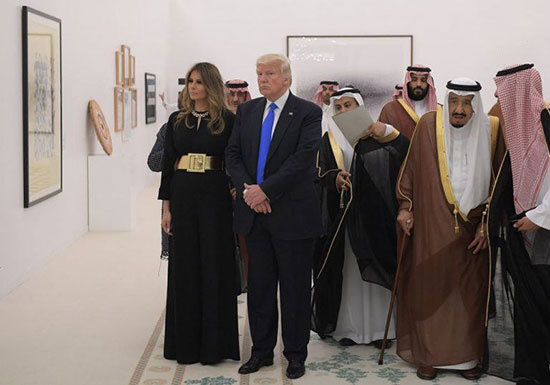 لباس ملانیا ترامپ هنگام دیدار با سران عربستان سعودی 