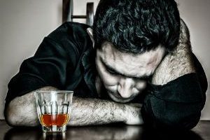 ارتباط میان الکلیسم و افسردگی چگونه است؟