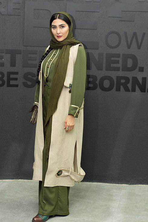مدل مانتو نگار عابدی در افتتاحیه باشگاه انرژی