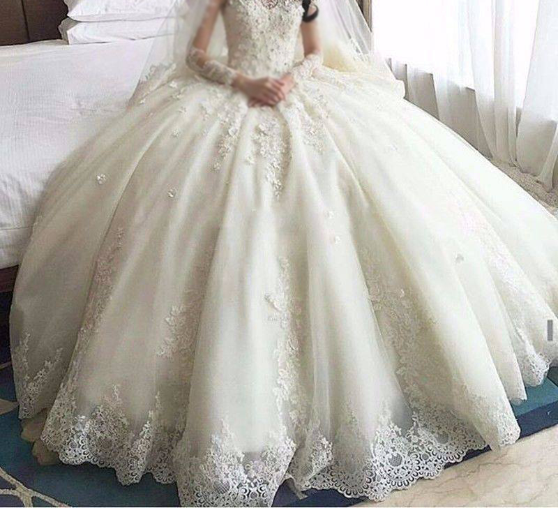 توصیه هایی برای انتخاب لباس عروس