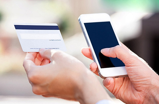 تلفن همراه جایگزین کارت‌های اعتباری می‌شود