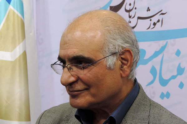 بیوگرافی هوشنگ مرادی کرمانی ،نویسنده معاصر ایرانی