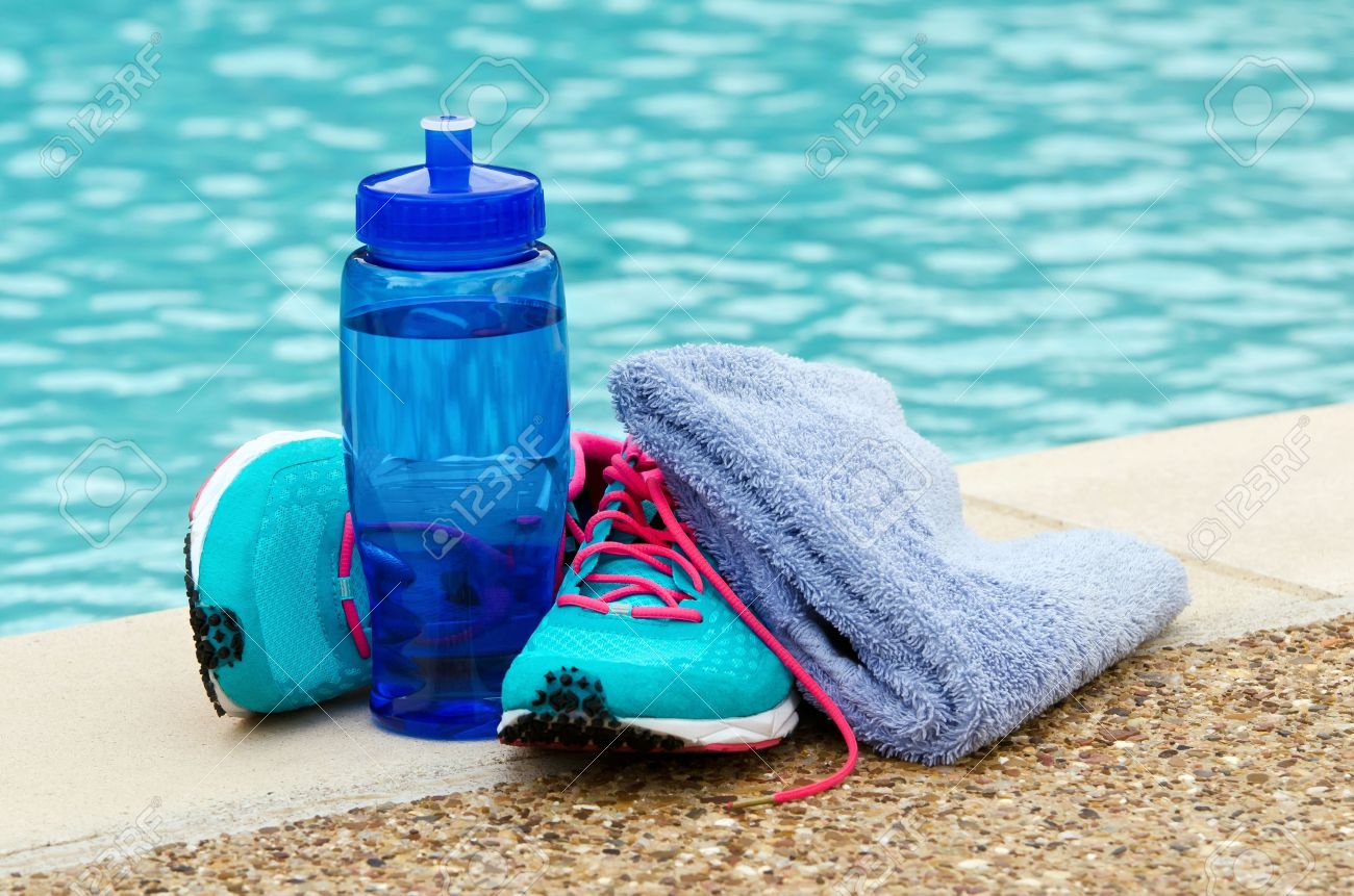 آیا هنگام ورزش باید آب بنوشیم؟