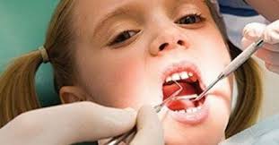 نقش مواد غذایی در پوسیدگی دندان کودکان