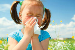 دلایل آلرژی در کودکان و درمان آن