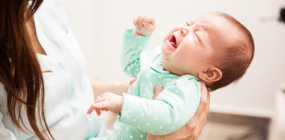 روشهایی برای آرام کردن نوزاد در حال گریه در عرض چند دقیقه