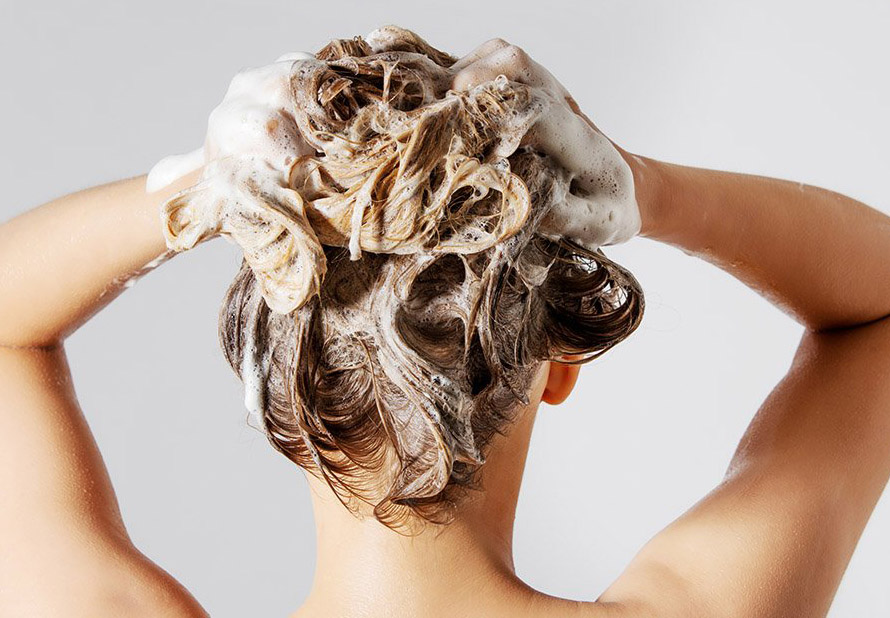 چقدر و چگونه موهایمان را بشوییم؟