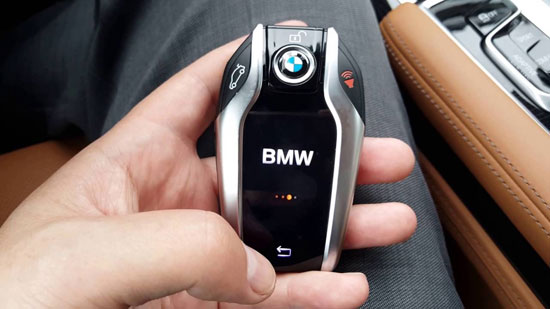 سوییچ BMW سری 7 ؛ خودرویی در دستان شما
