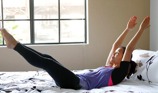 ورزش هایی برای سلامتی که در رختخواب می توانید انجام دهید