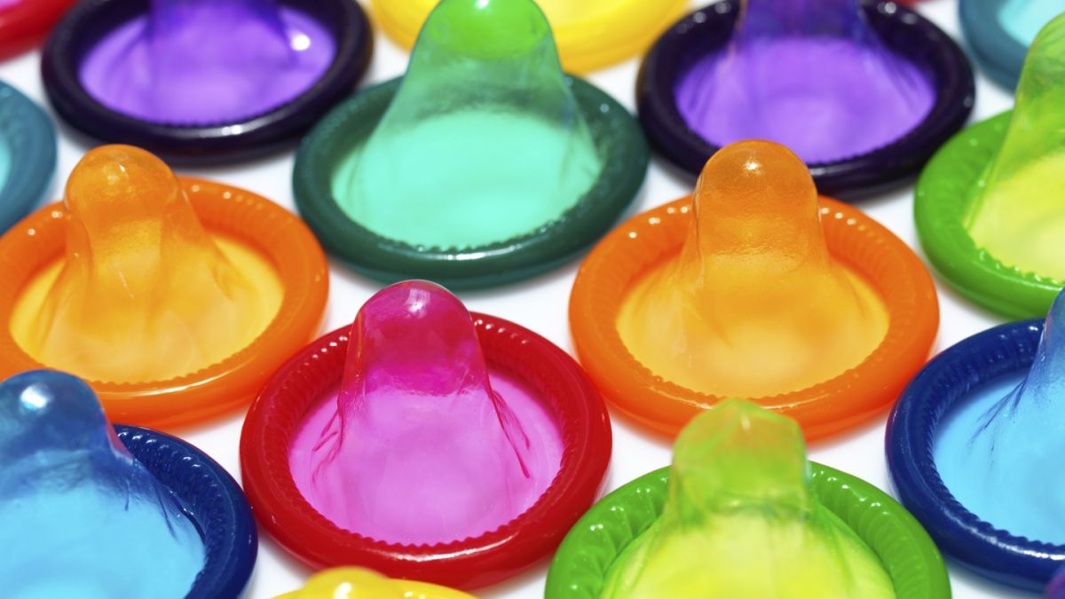 آشنایی با انواع کاندوم و دلیل حساسیت به کاندوم