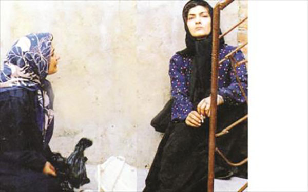 بررسی آثار فمینیستی در سینمای ایران