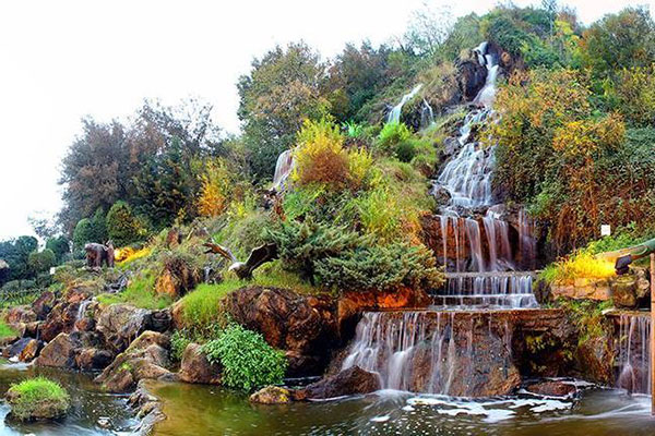 معرفی جاذبه های آبشار شیطان کوه