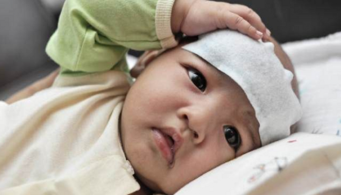 اولین نشانه های سرماخوردگی در نوزاد چیست؟