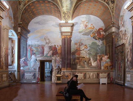 جاذبه های دیدنی کاخ پیتی در ایتالیا