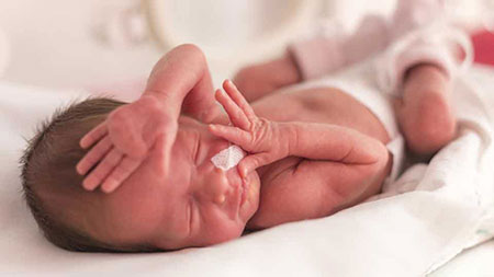 دلایل مشکلات تنفسی در نوزادان