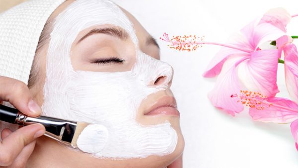 راه های طبیعی برای پاکسازی پوست در خانه