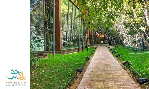 باغ راز در بلوار شاهد قصردشت شیراز