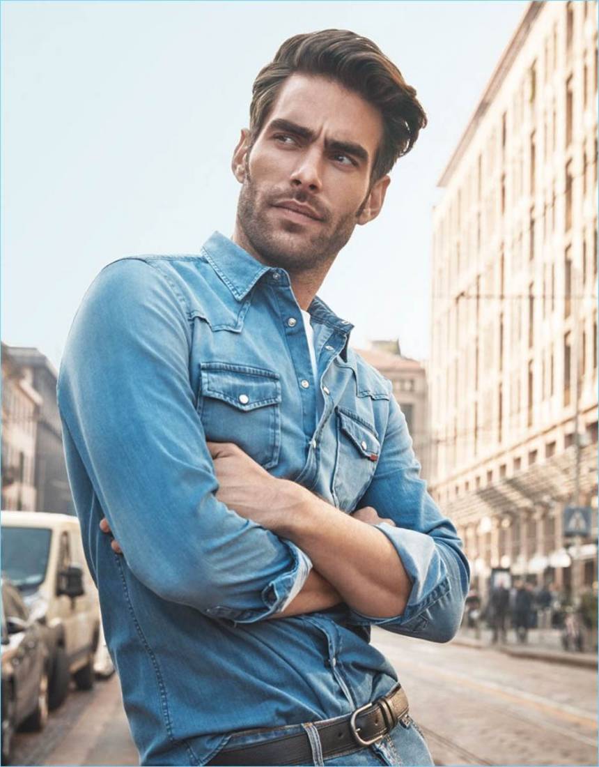 راهنمای ست کردن پیراهن جین مردانه