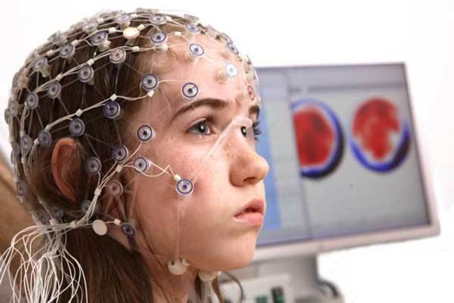 هدف از گرفتن نوار مغز و انجام EEG چیست؟