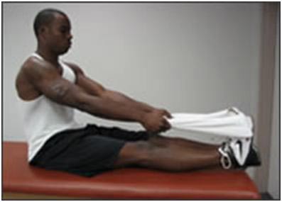 حرکات اصلاحی و توانبخشی در کشیدگی عضله ساق پا