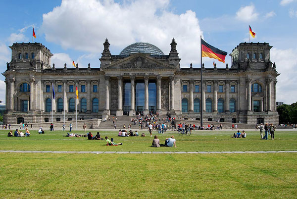 تحصیل رایگان در آلمان و بورسیه در آلمان به چه صورت است ؟