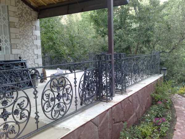 تاثیر نرده بالکن در زیبایی نمای ساختمان