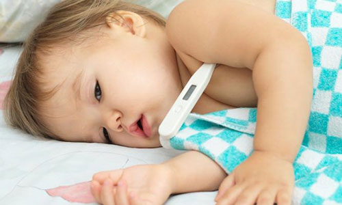 چرا تشنج در کودکان اتفاق می‌افتد؟