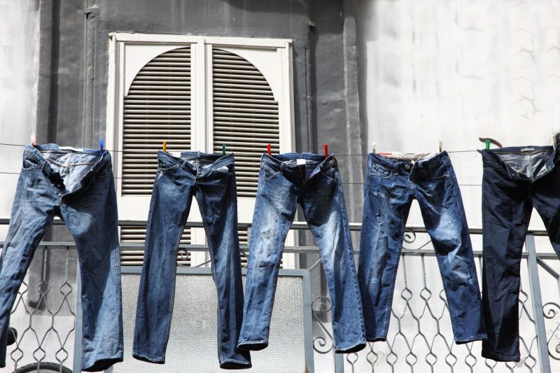 بهترین روش شستشوی لباس های جین !
