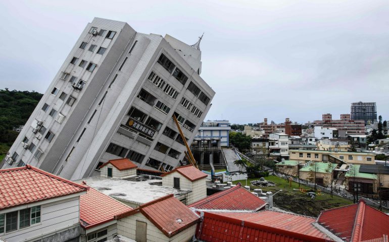 آموزش مقاوم سازی ساختمان در برابر زلزله