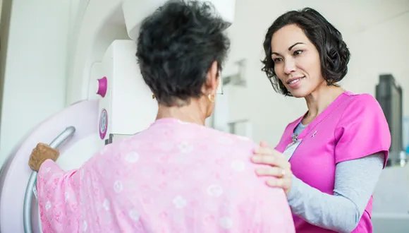 4 دلیل برای وقت گذاشتن برای ماموگرافی سالانه