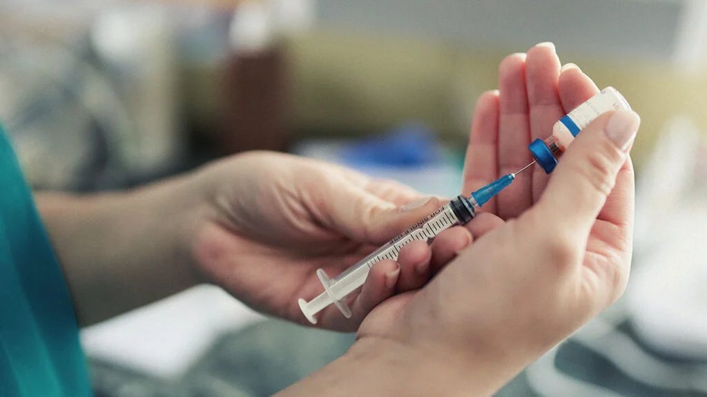 7 عارضه جانبی واکسن آنفولانزا که باید در مورد آن بدانید