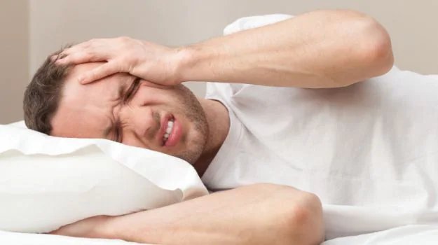 ۷ درمان طبیعی تسکین دهنده سردرد