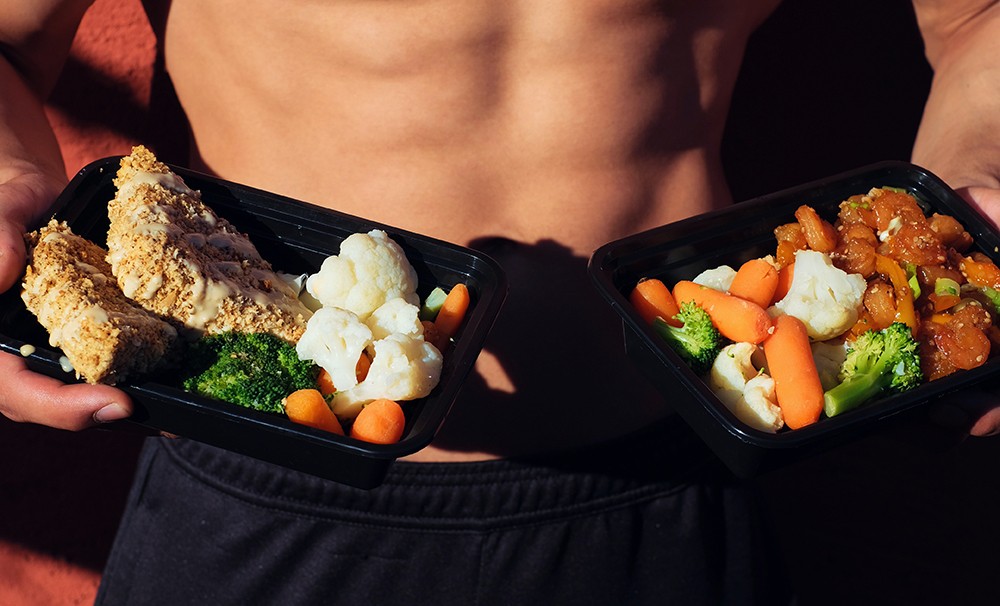 چه مقدار پروتئین نیاز دارم؟ 10 غذای پر پروتئین که به شما کمک می کند