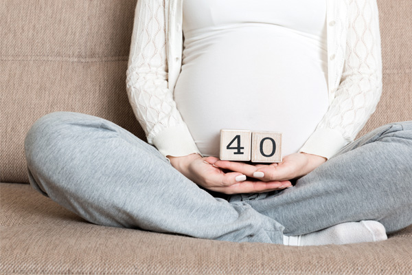 چه سنی برای باردار شدن زیاد است؟