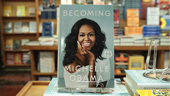 درباره کتاب شدن اثر میشل اوباما ، زندگی نامه زمانی که بانوی اول آمریکا بود