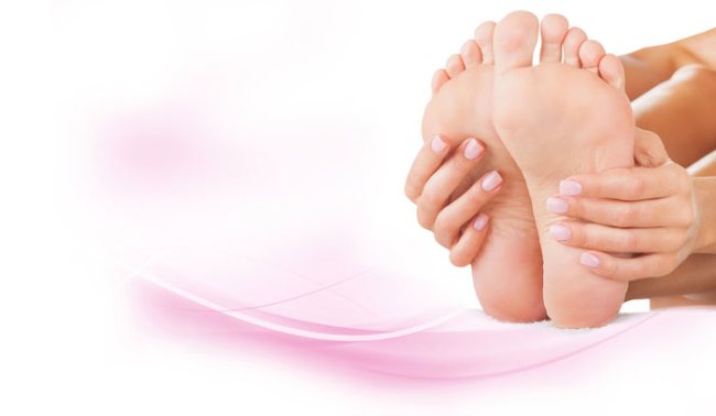 درمان پوسته پوسته شدن کف پاها با روش های خانگی