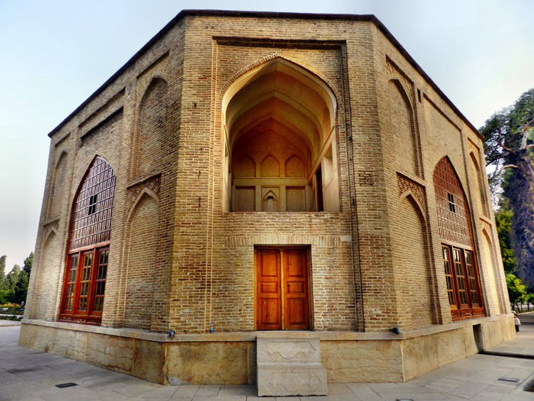 اماکن تاریخی گردشگری شیراز - باغ جهان نما
