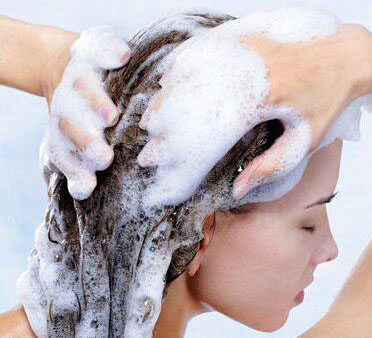 ترفندهای زیبایی برای پوست و مو با جوش شیرین
