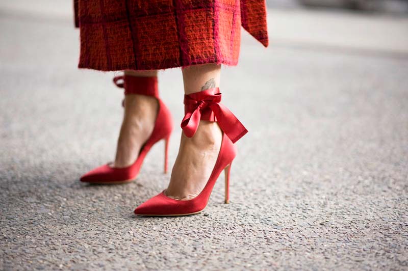 توصیه هایی برای انتخاب کفش پاشنه بلند راحت و زیبا