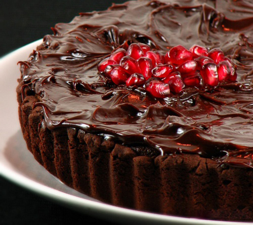 طرز تهیه کیک شکلاتی هیجان انگیز (ساوارین با گاناش)
