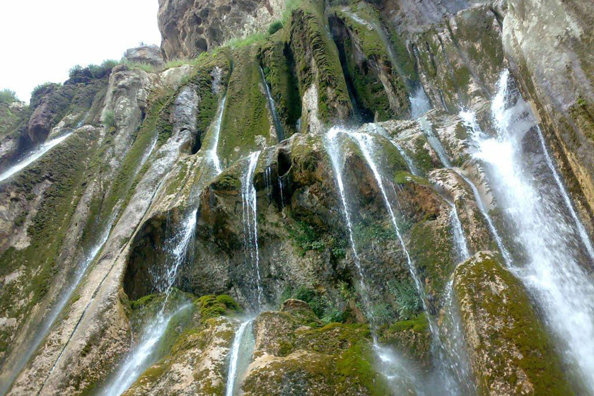 آبشار مارگون یکی از معروفترین آبشارهای ایران