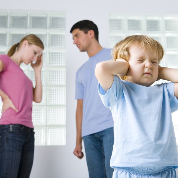 تاثیر مشاجره و دعوای والدین بر فرزندان
