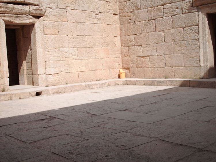 شهر باستانی بیشاپور ؛مامن معبد آناهیتا